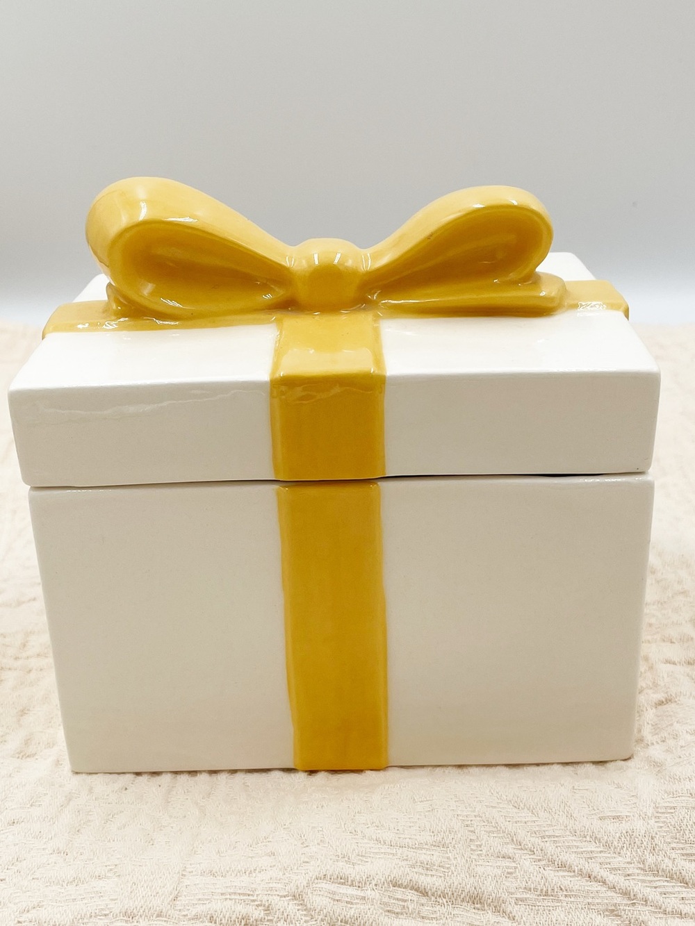 Vintage White Ceramic ‘Gift Box’ with Yellow Bow